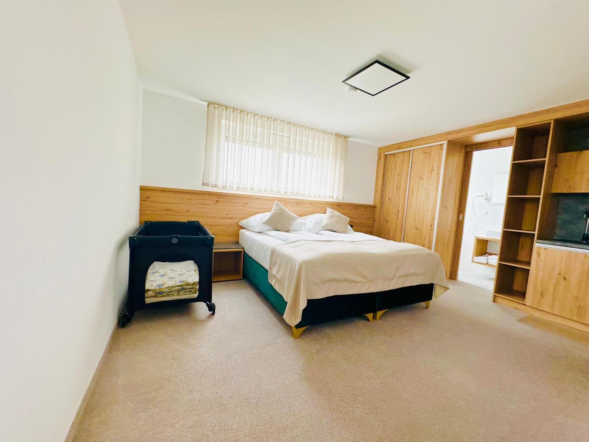 Medirooms Apartments Feldkirchen bei Graz Eksteriør billede